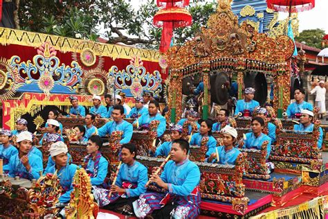  Musik und Mystik: Eine Reise in die Welt des Gamelan mit Music and Dance in Indonesia